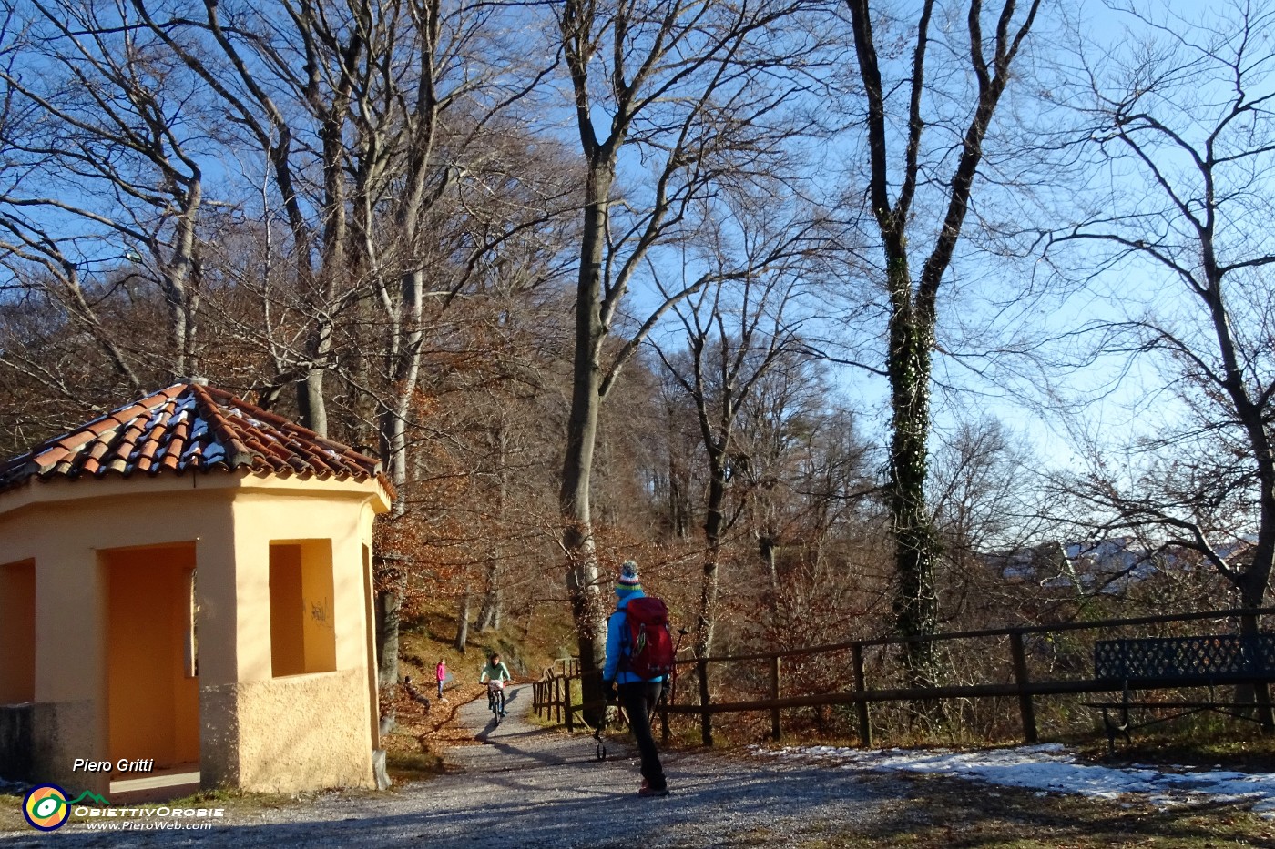 81 Al Centro Parco Monte Barro - Eremo.JPG
